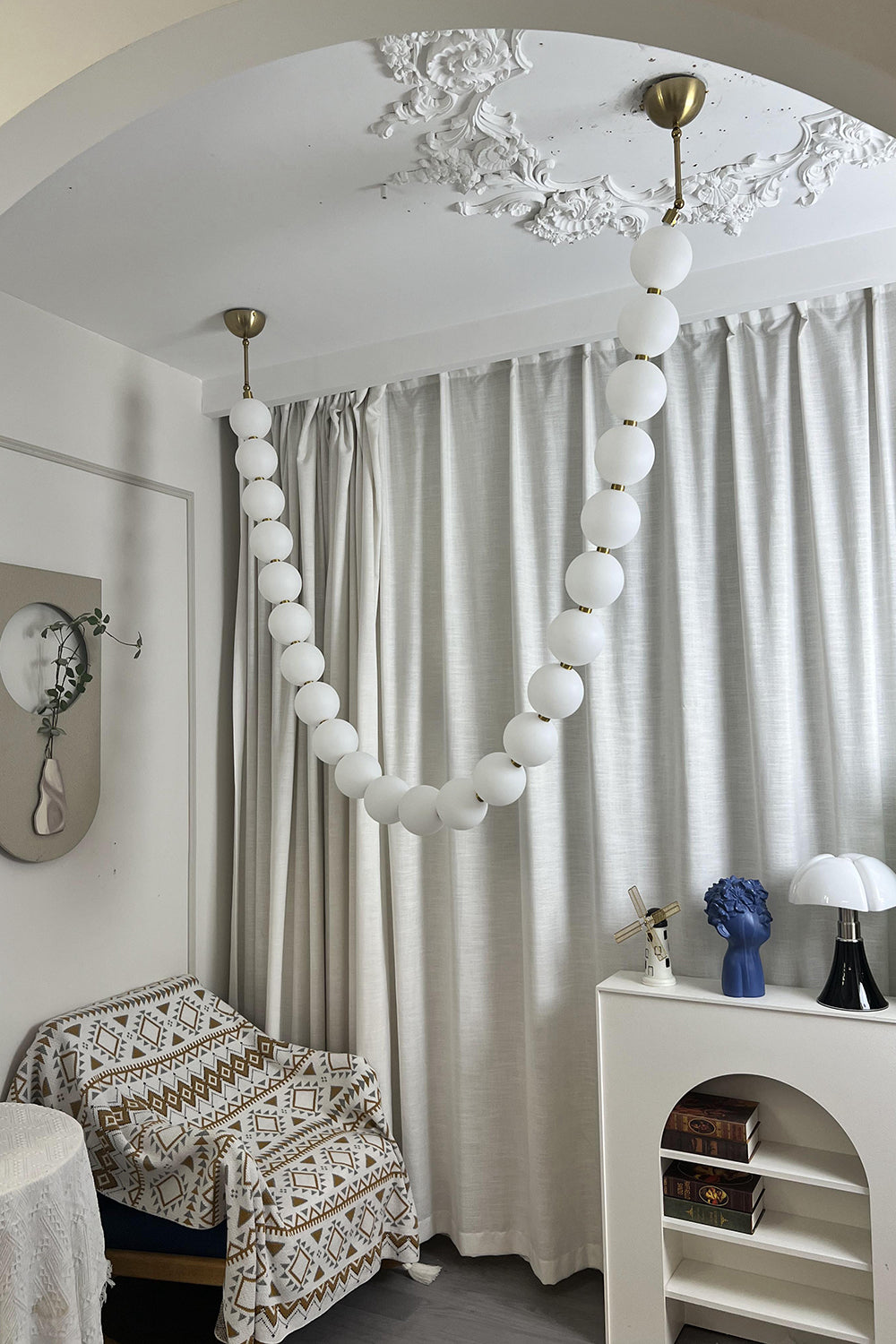 Pearl Necklace Chandelier - view 35 | everlamps