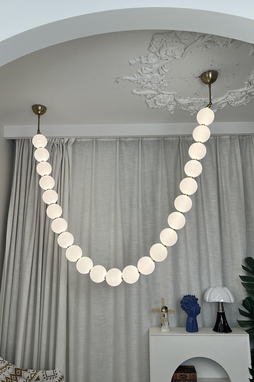Pearl Necklace Chandelier - view 39 | everlamps
