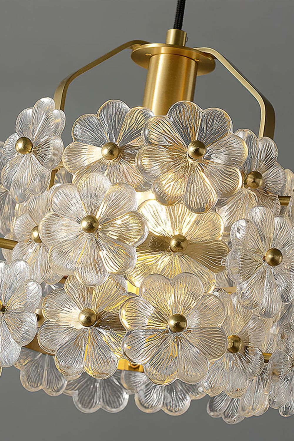 Petit Floral Glass Pendant Lamp - everlamps