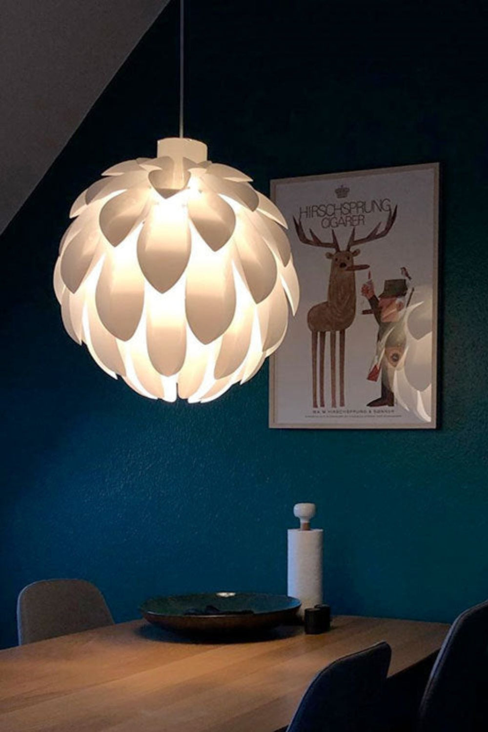 Pinecone Pendant Light - everlamps
