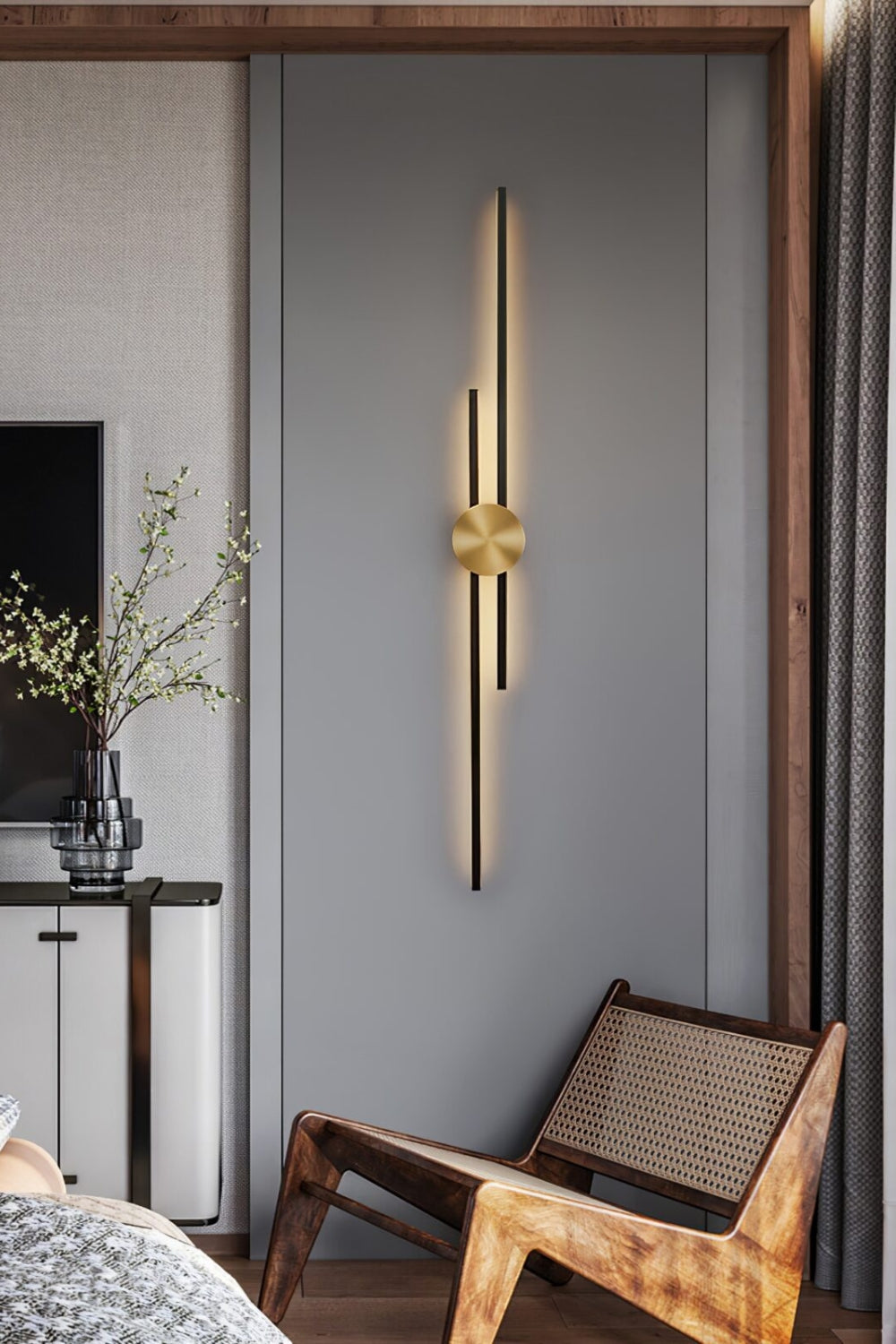Pris Linear Wall Light - view 4 | everlamps