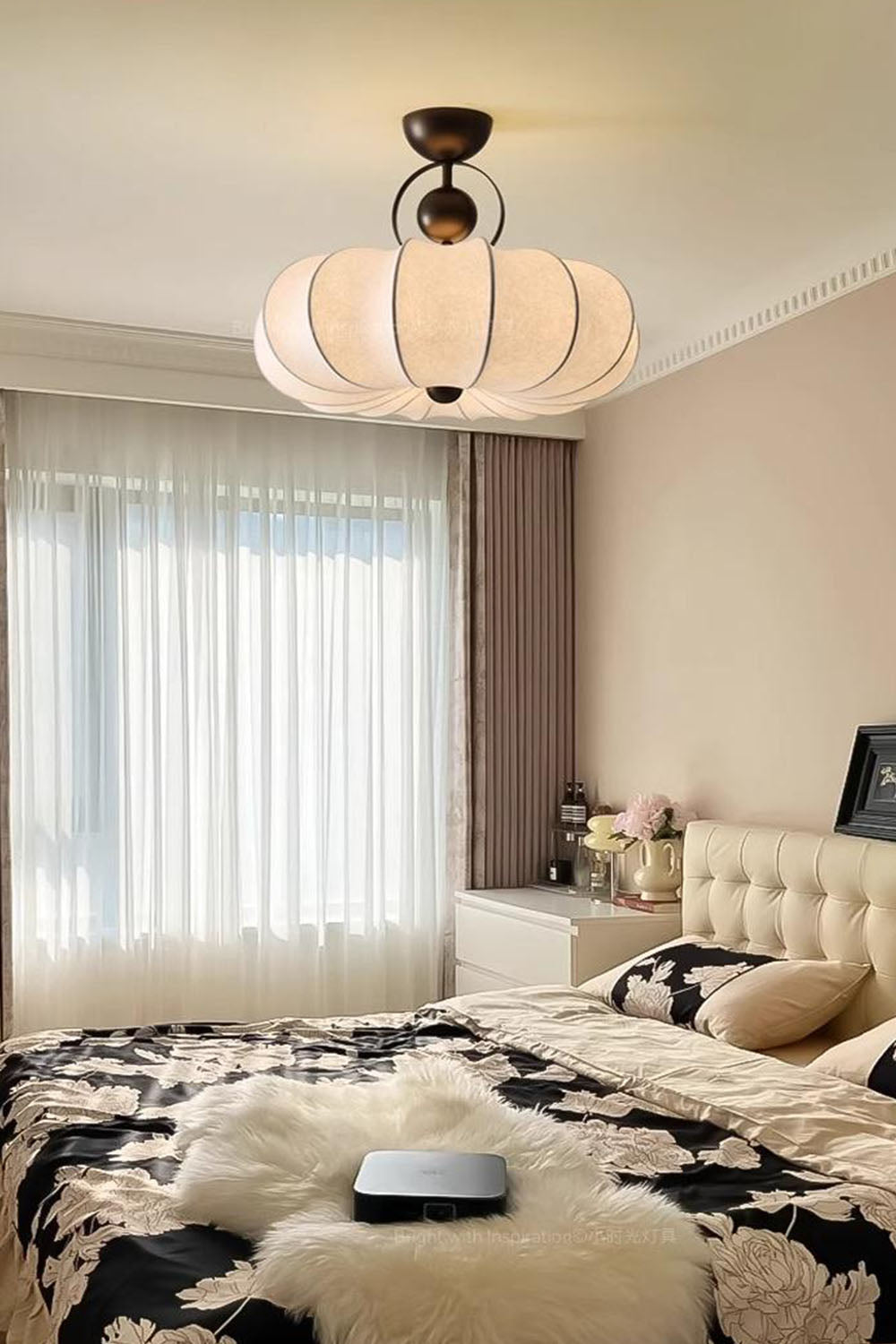 Pumpkin Silk Ceiling Lamp - view 7 | everlamps