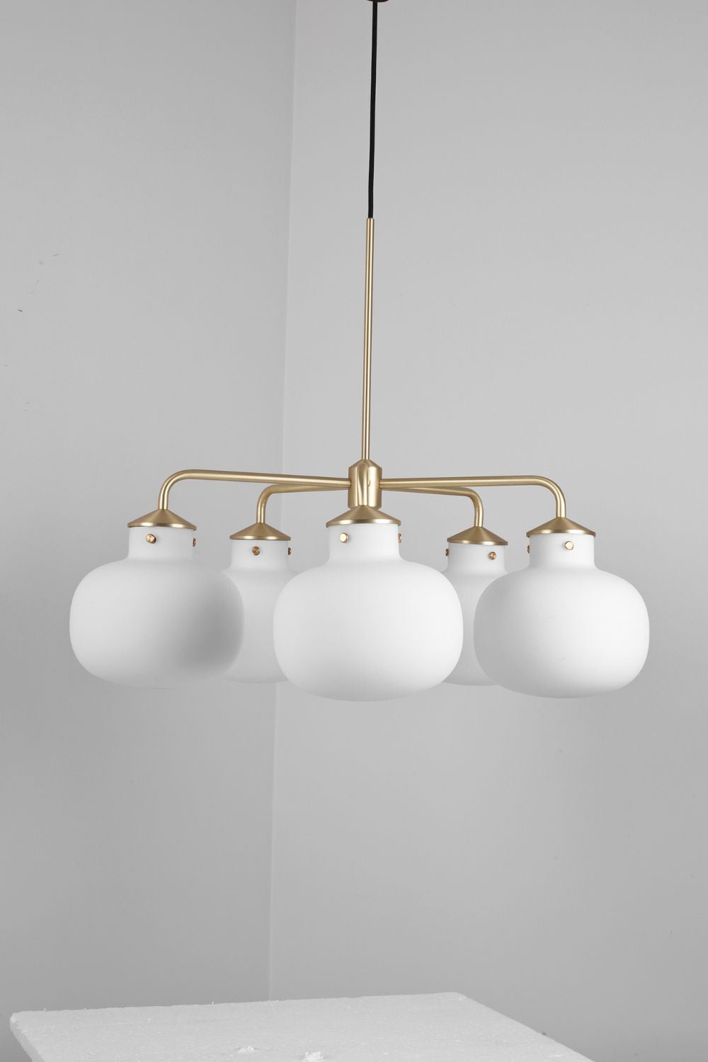 Raito Glass Globe Pendant Chandelier - view 27 | everlamps
