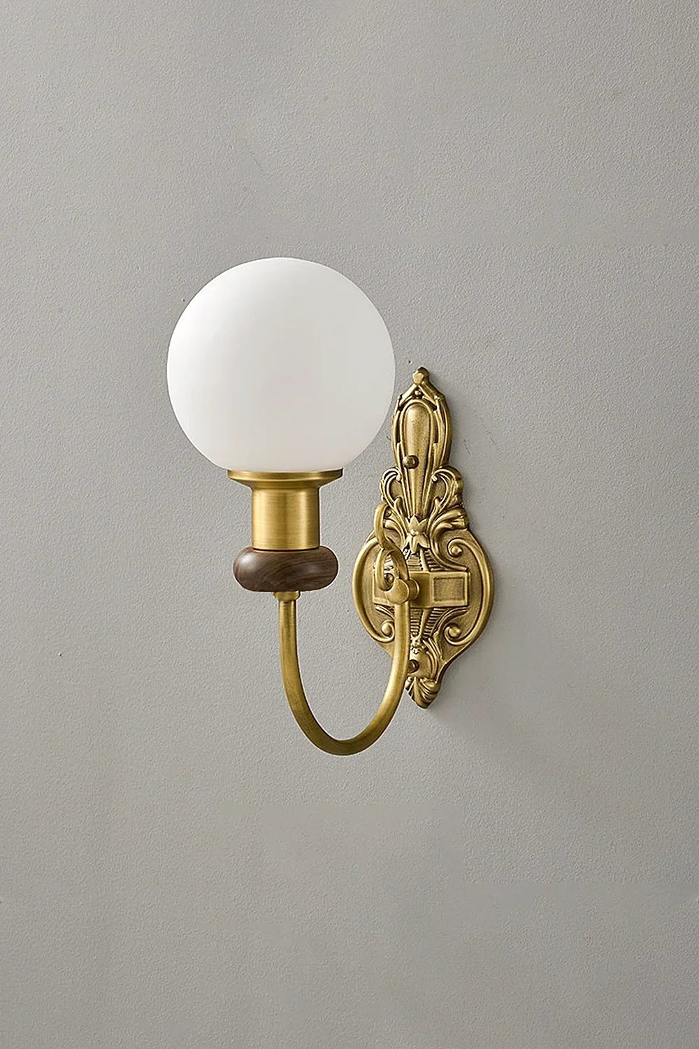 Retro Brass Wall Lamp - view 9 | everlamps