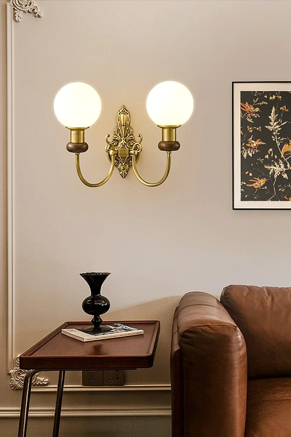 Retro Brass Wall Lamp - view 5 | everlamps