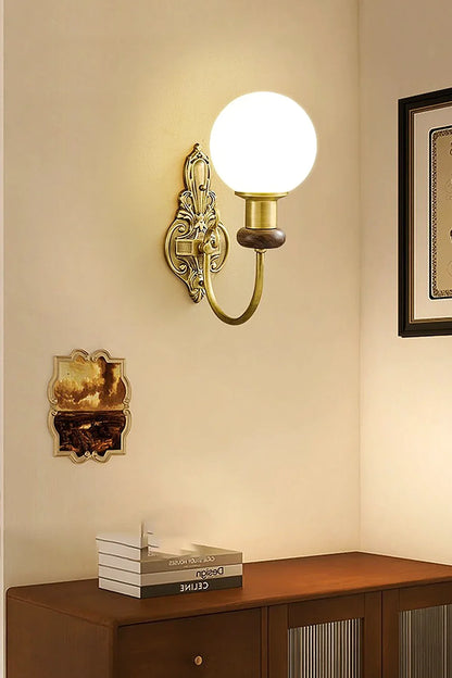Retro Brass Wall Lamp - view 2 | everlamps