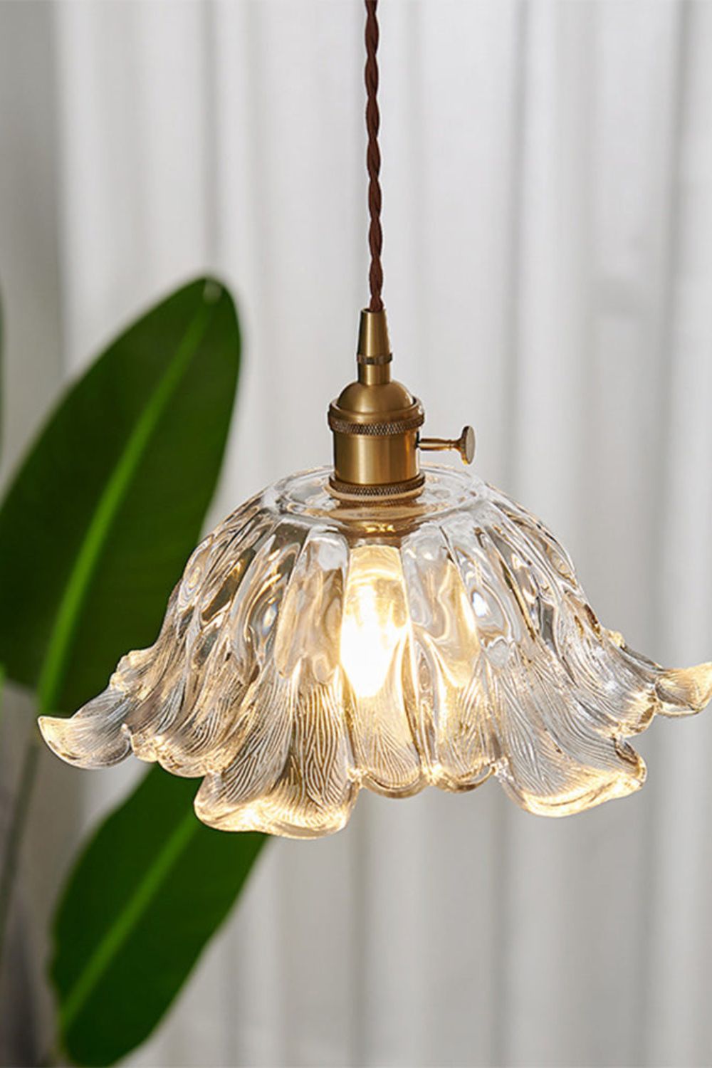 Retro Floral Glass Pendant Lamp - view 4 | everlamps