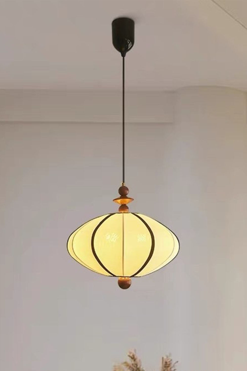 Vintage Lantern Pendant Lamp - view 4 | everlamps