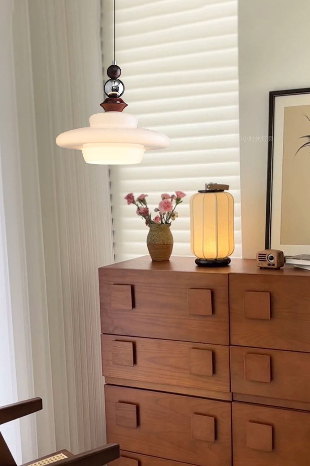 Retro UFO Glass Pendant Lamp - view 15 | everlamps