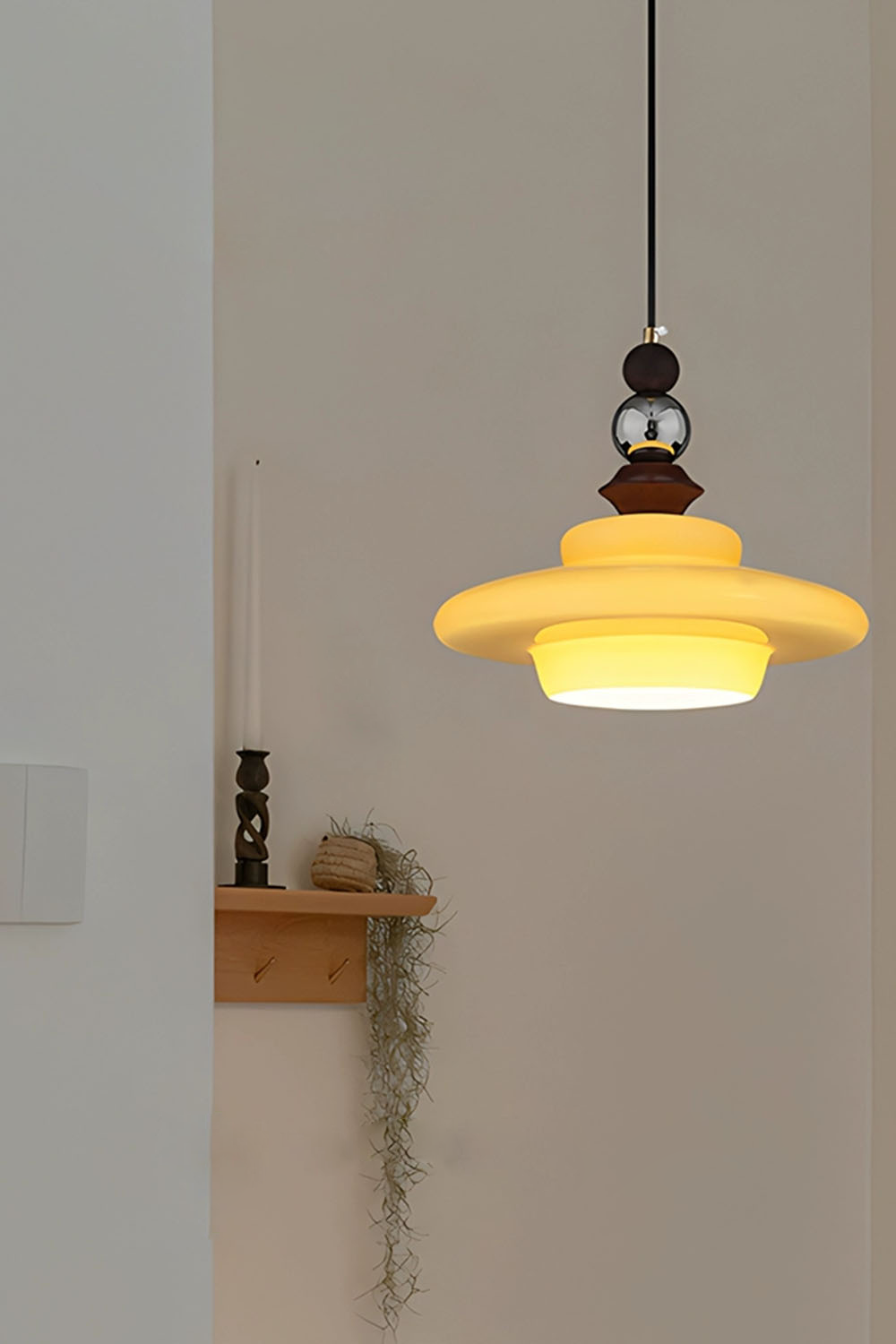 Retro UFO Glass Pendant Lamp - view 18 | everlamps