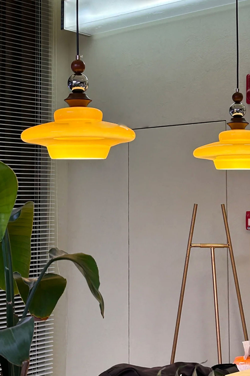 Retro UFO Glass Pendant Lamp - view 21 | everlamps