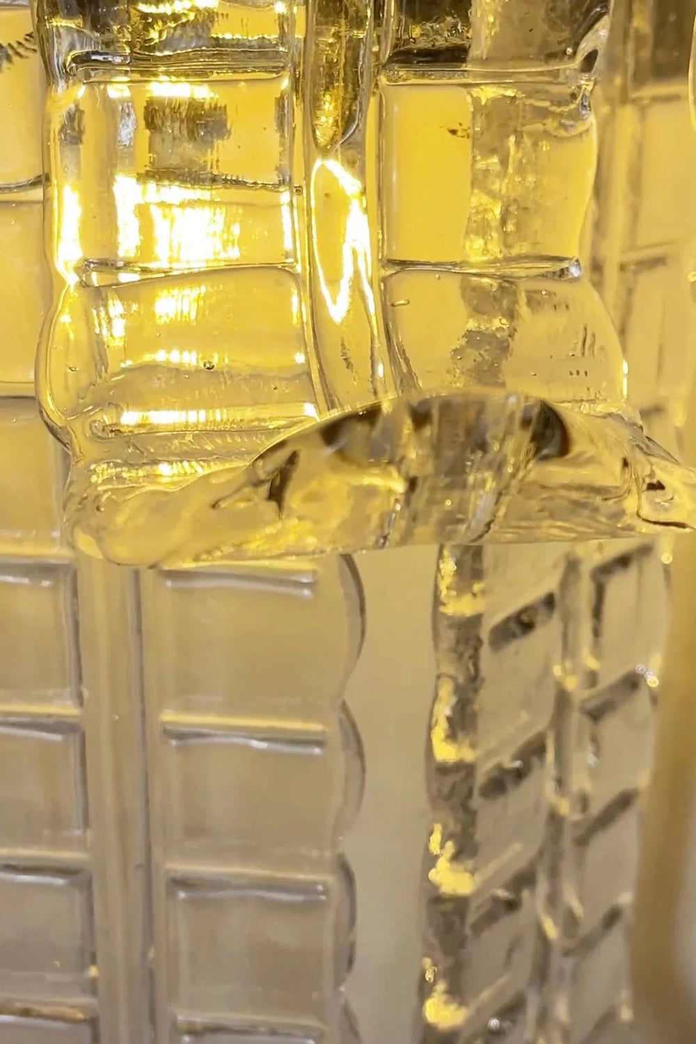 Ribbed Glass Ribbon Wall Light |Glass detail | vexa lamps