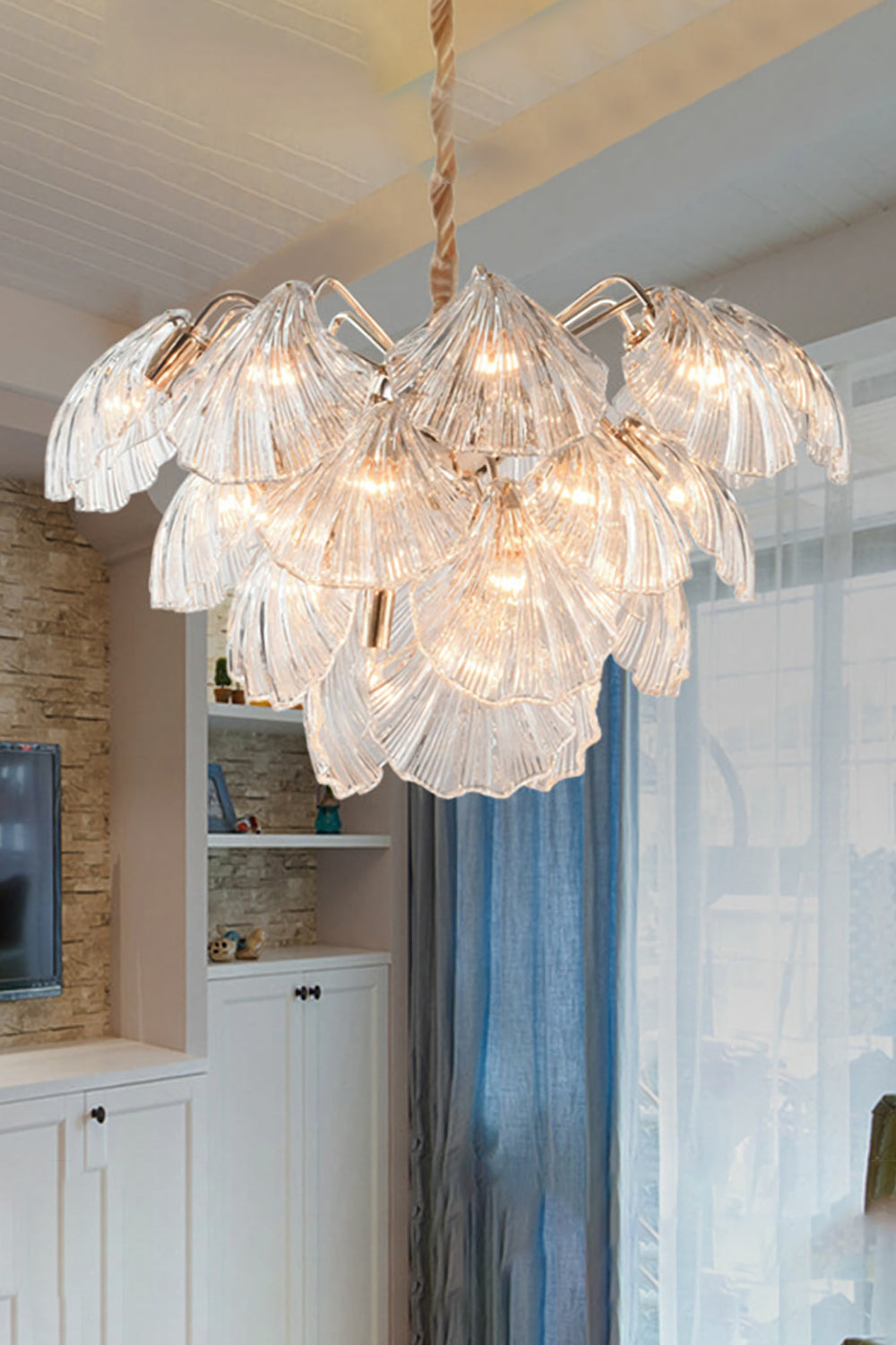 Ribbed Shell Chandelier - everlamps