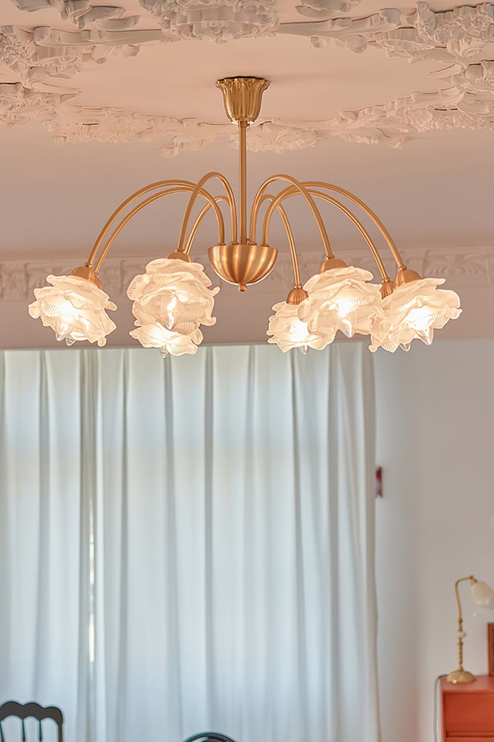 Roses Chandelier - everlamps