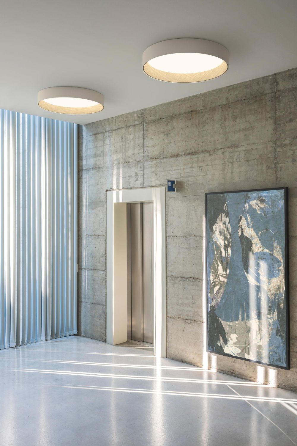 Round Ceiling Lamp - view 3 | everlamps