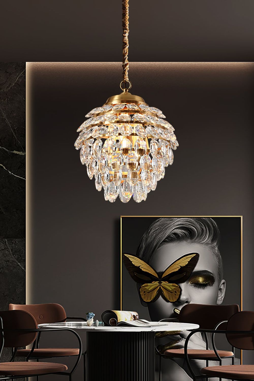 Roxanne Crystal Pendant Light - everlamps