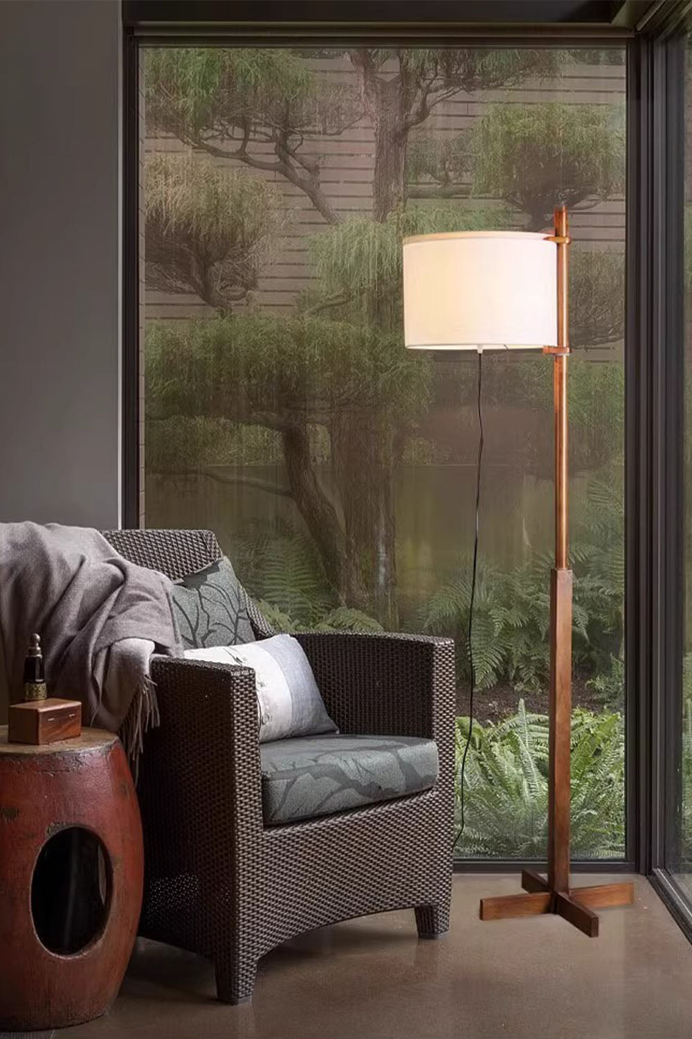 Santa&Cole Walnut Floor Lamp - view 8 | everlamps