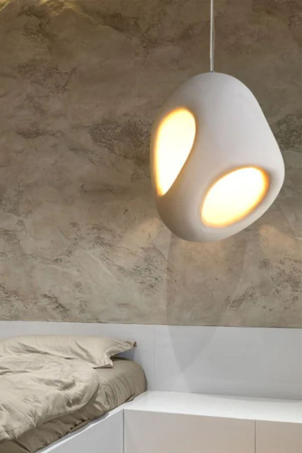 Sculptural Japandi Pendant Lamp - view 11 | everlamps
