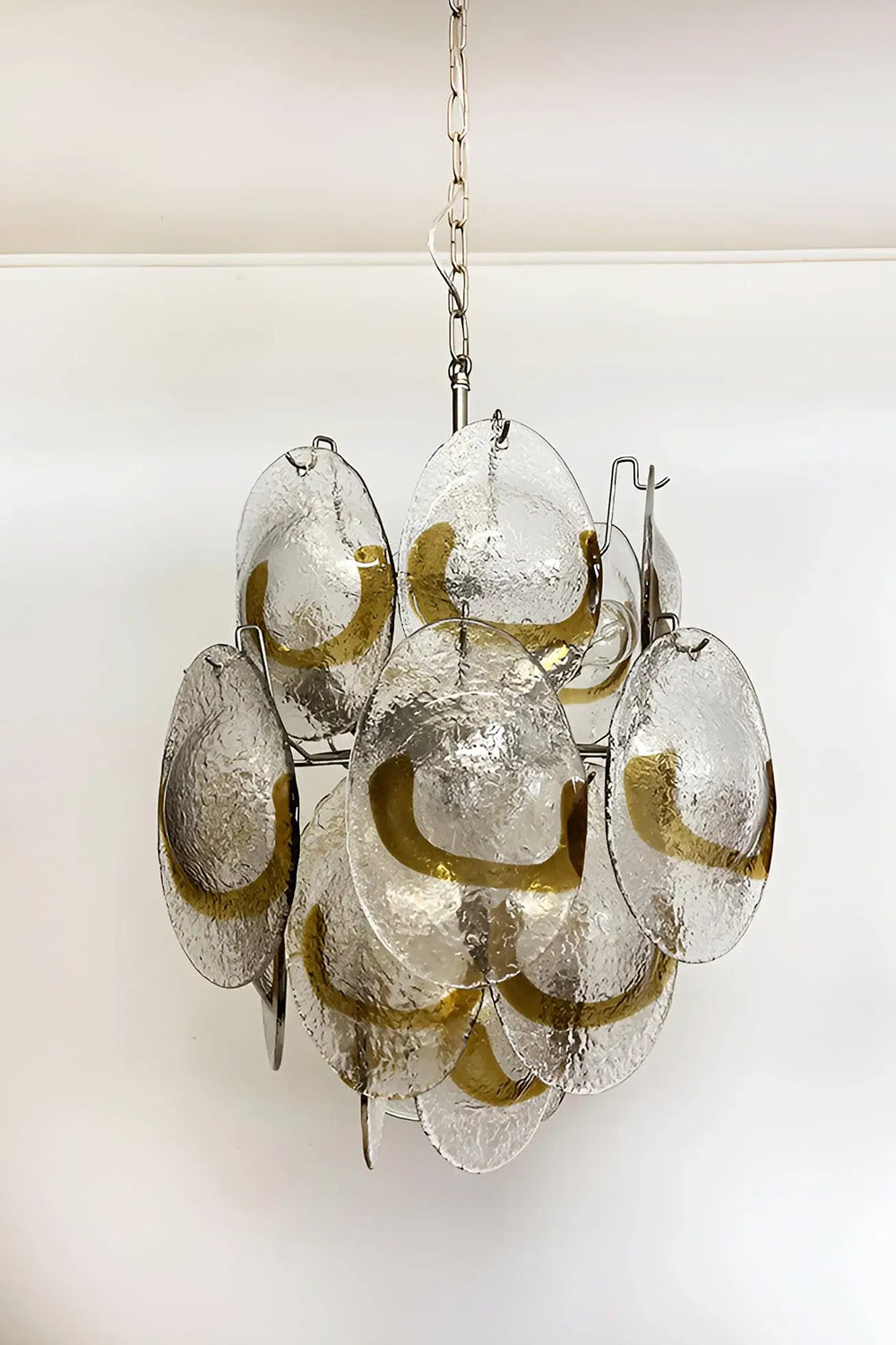 Shell-Shaped Glass Chandelier - view 21 | everlamps