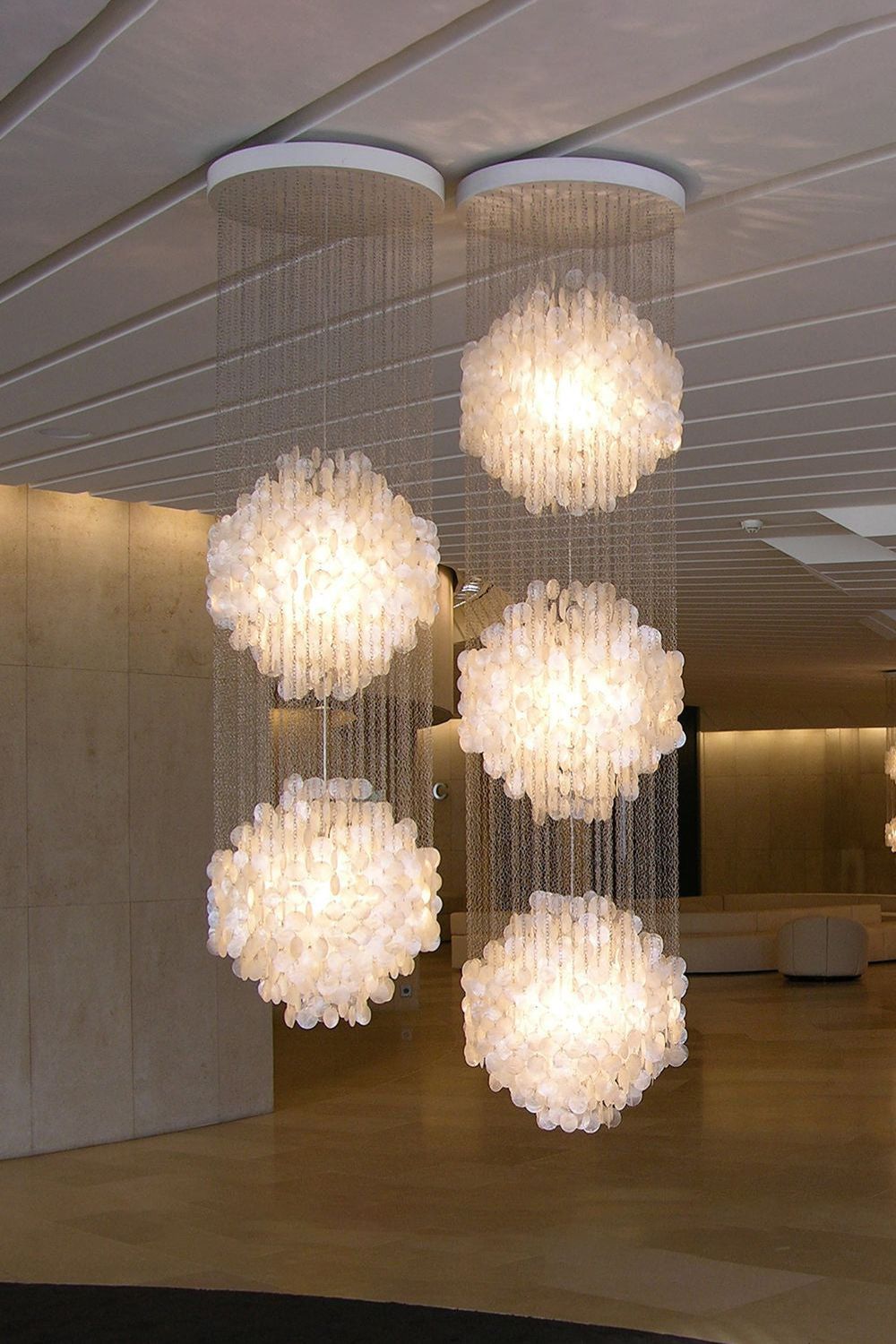 Verpan Fun 8DM Shell Chandelier - view 2 | everlamps