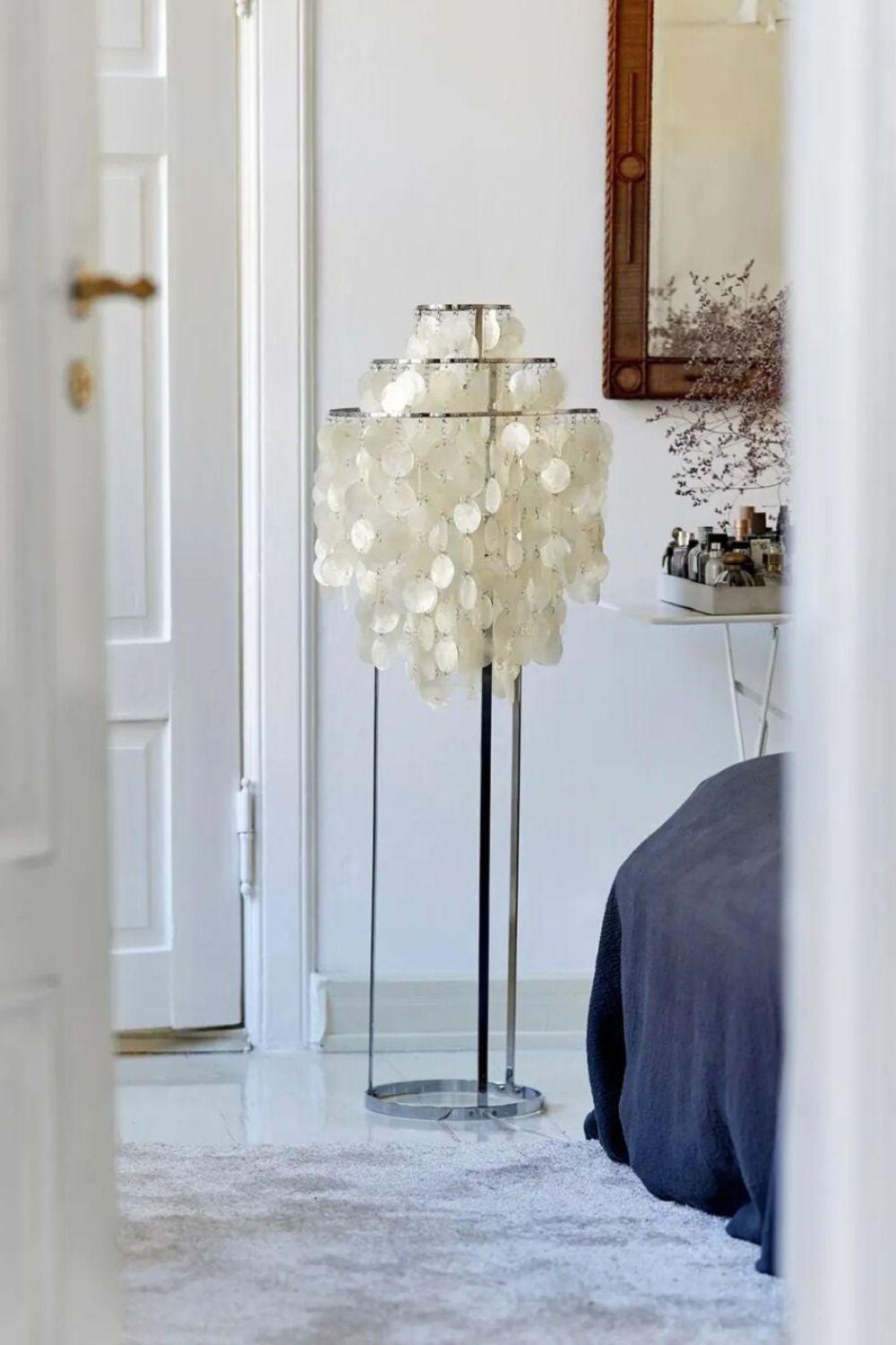Vintage Shell Floor Lamp - view 20 | everlamps