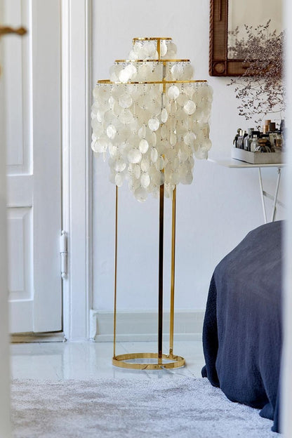 Vintage Shell Floor Lamp - view 29 | everlamps
