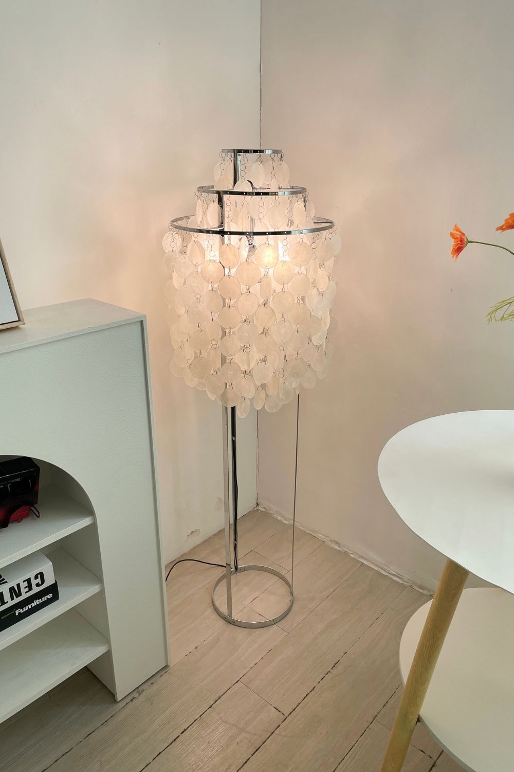 Vintage Shell Floor Lamp - view 36 | everlamps