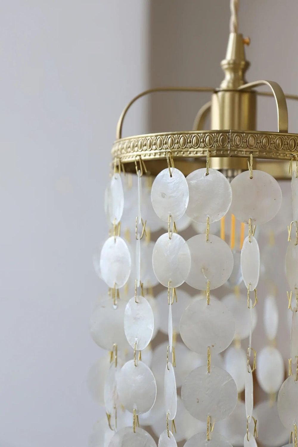 Shell Pendant Light - view 19 | everlamps