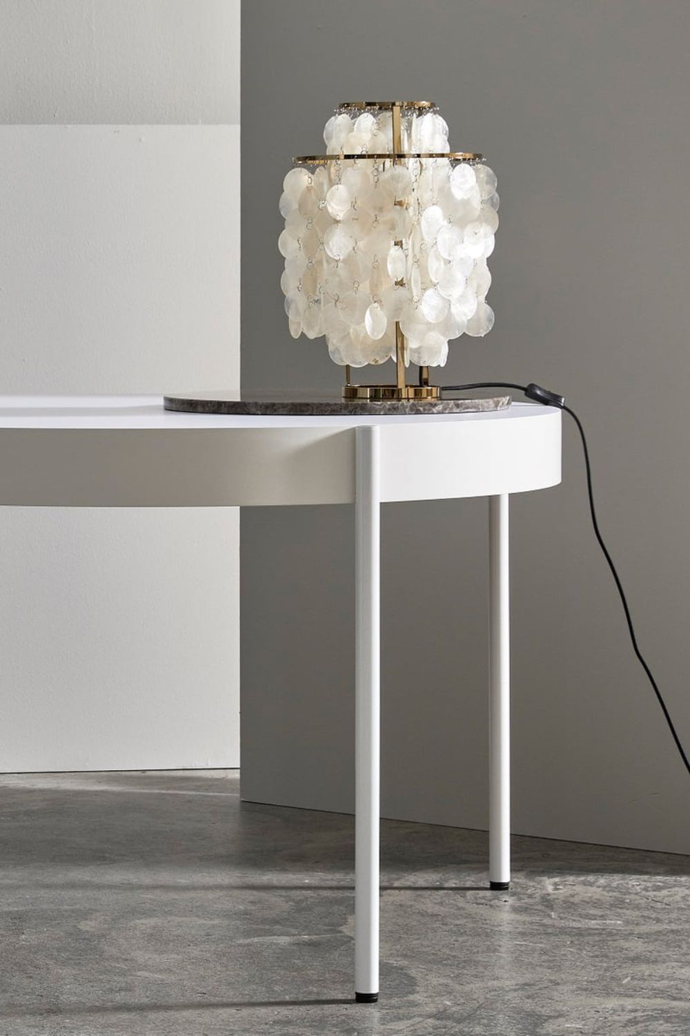 FUN 2 Shell Table Lamp - view 3 | everlamps