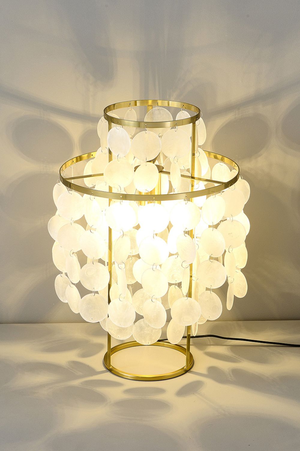 FUN 2 Shell Table Lamp - view 4 | everlamps