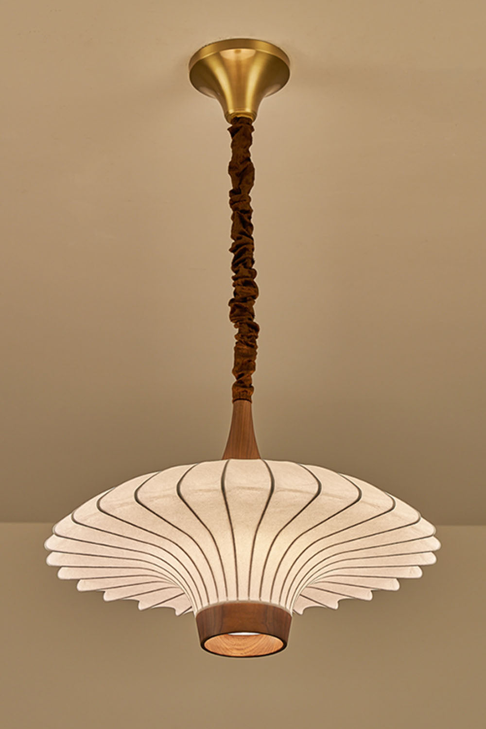 Silk Solid Wood Pendant Lamp - view 7 | everlamps