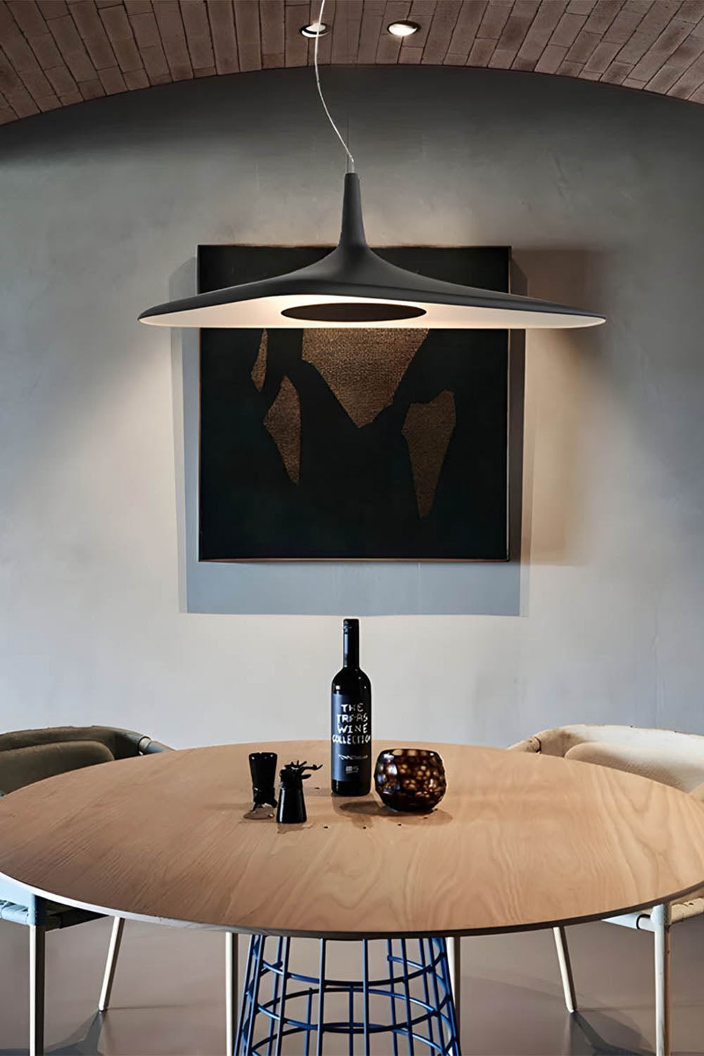 Simple Aero Pendant Light - view 5 | everlamps