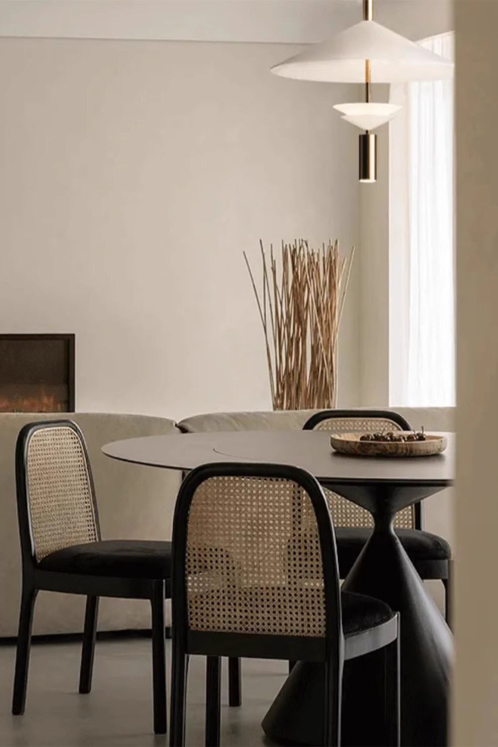 Simple UFO Pendant Lamp - view 7 | everlamps