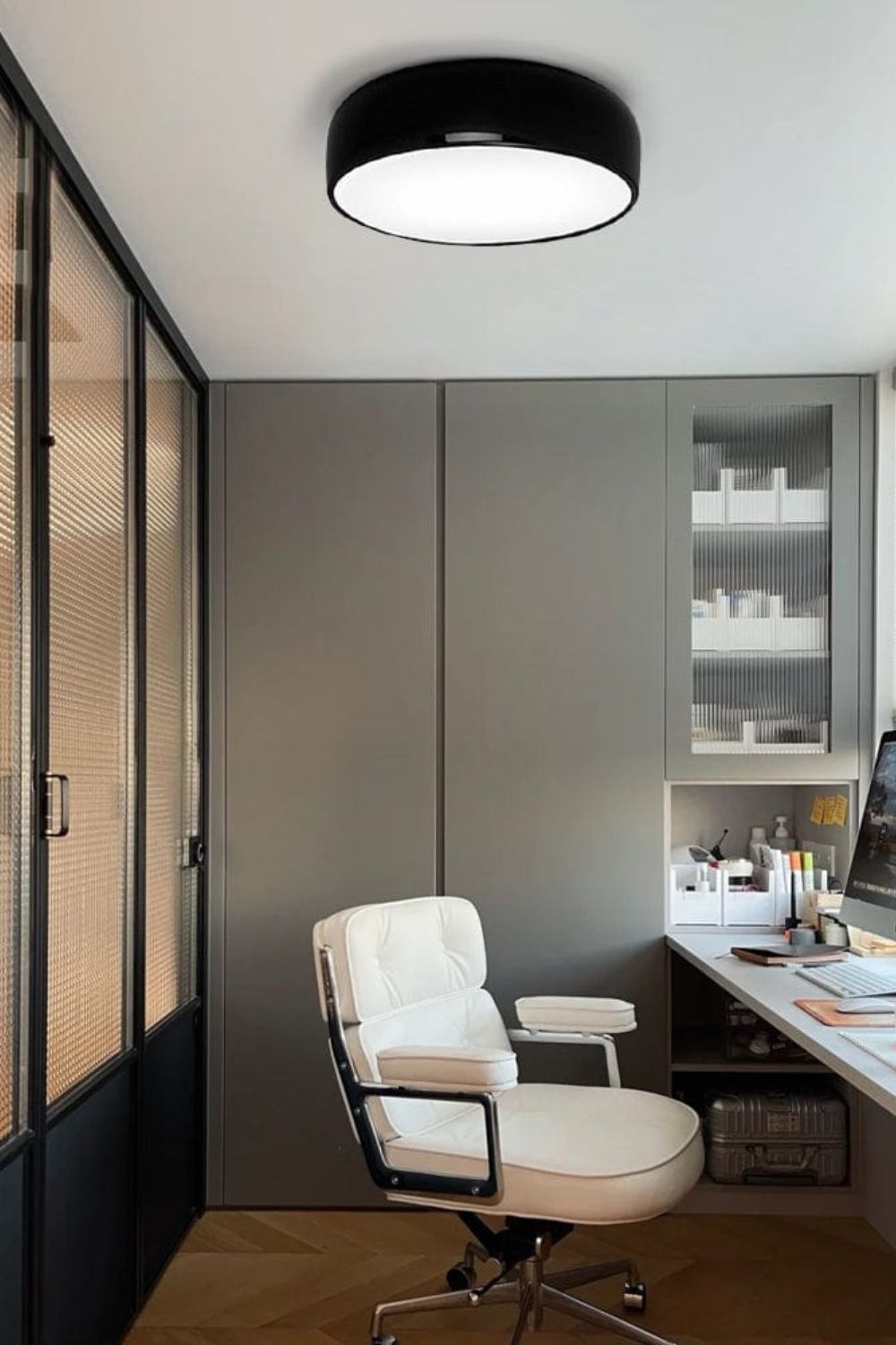 Smithfield Ceiling Lamp - view 9 | everlamps