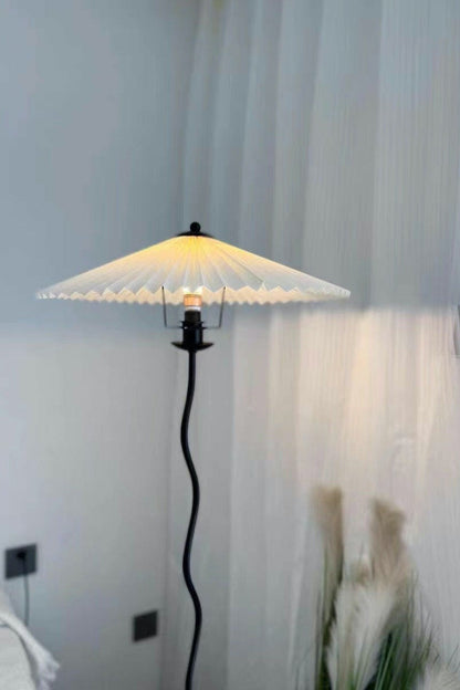 Squiggle Floor Lamp - everlamps