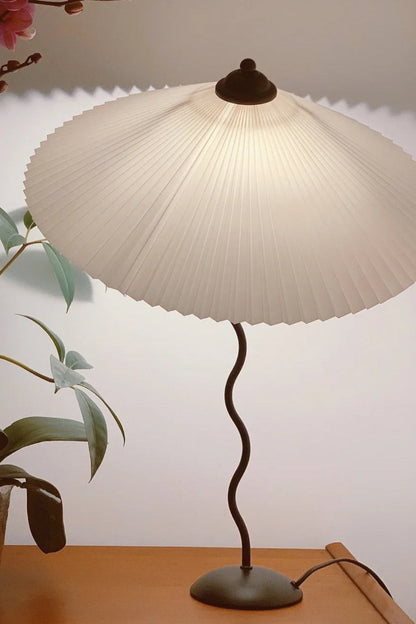 Squiggle Floor Lamp - everlamps