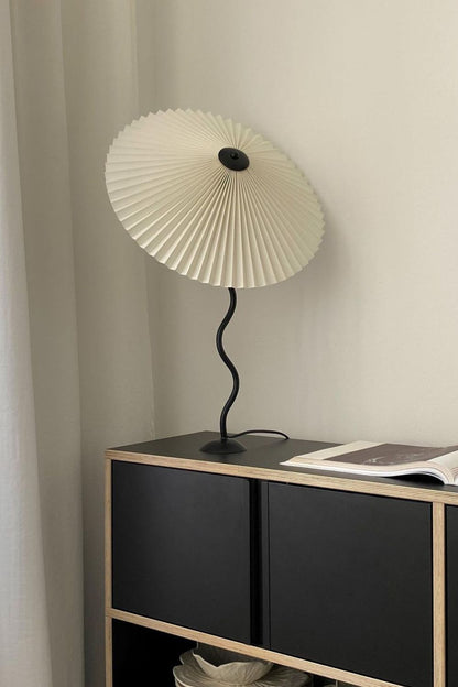 Squiggle Table lamp - everlamps