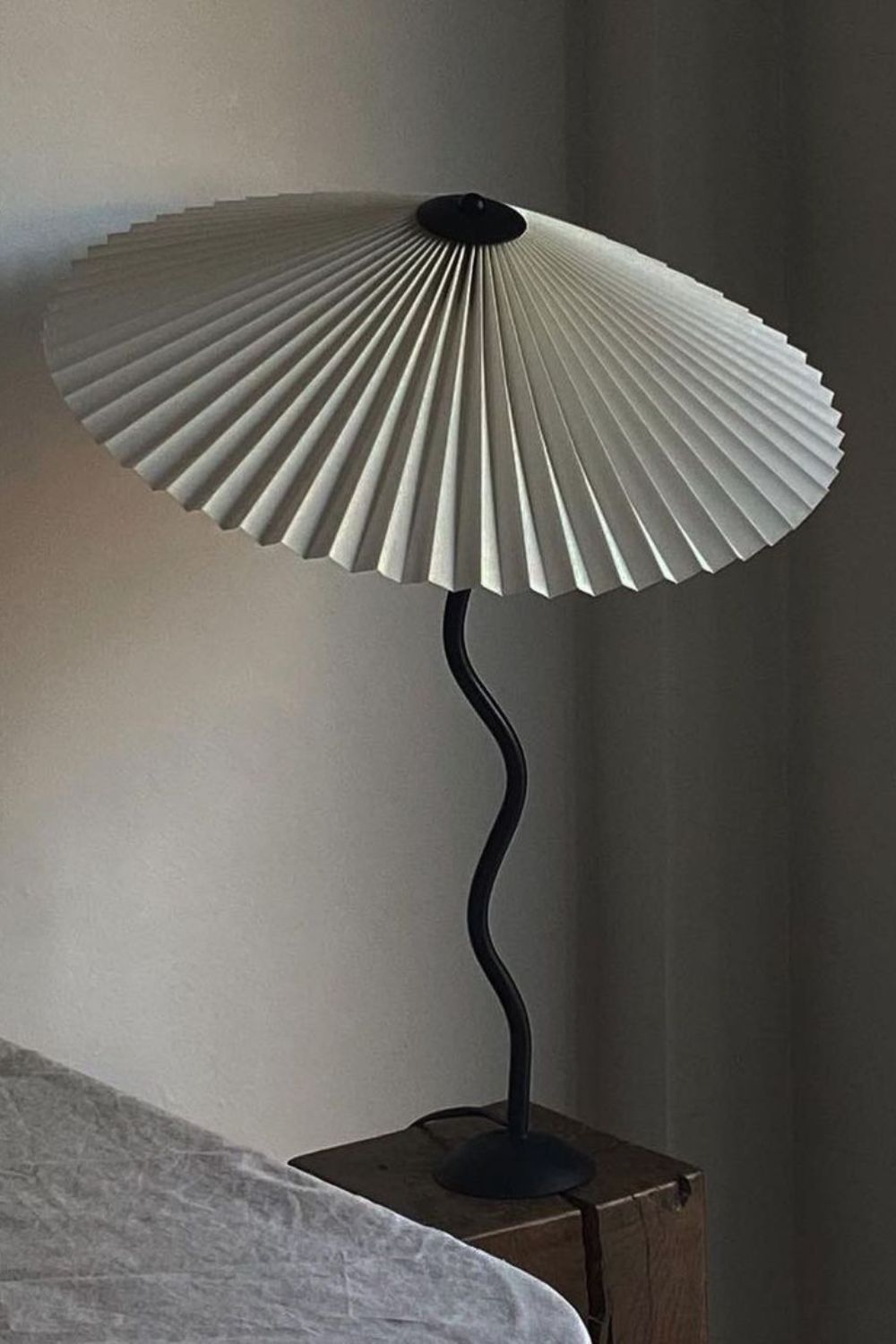 Squiggle Table lamp - everlamps