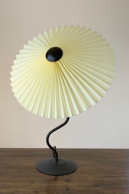 Squiggle Table lamp - everlamps