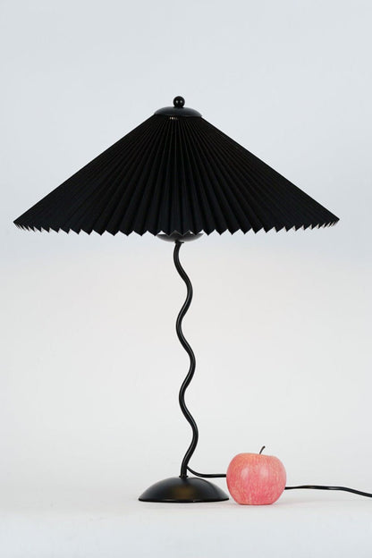 Squiggle Table lamp - everlamps