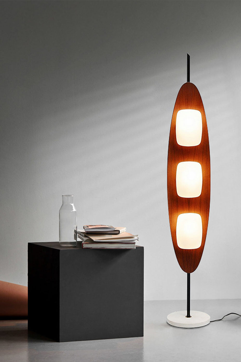 Surfboard Floor Lamp - view 14 | everlamps
