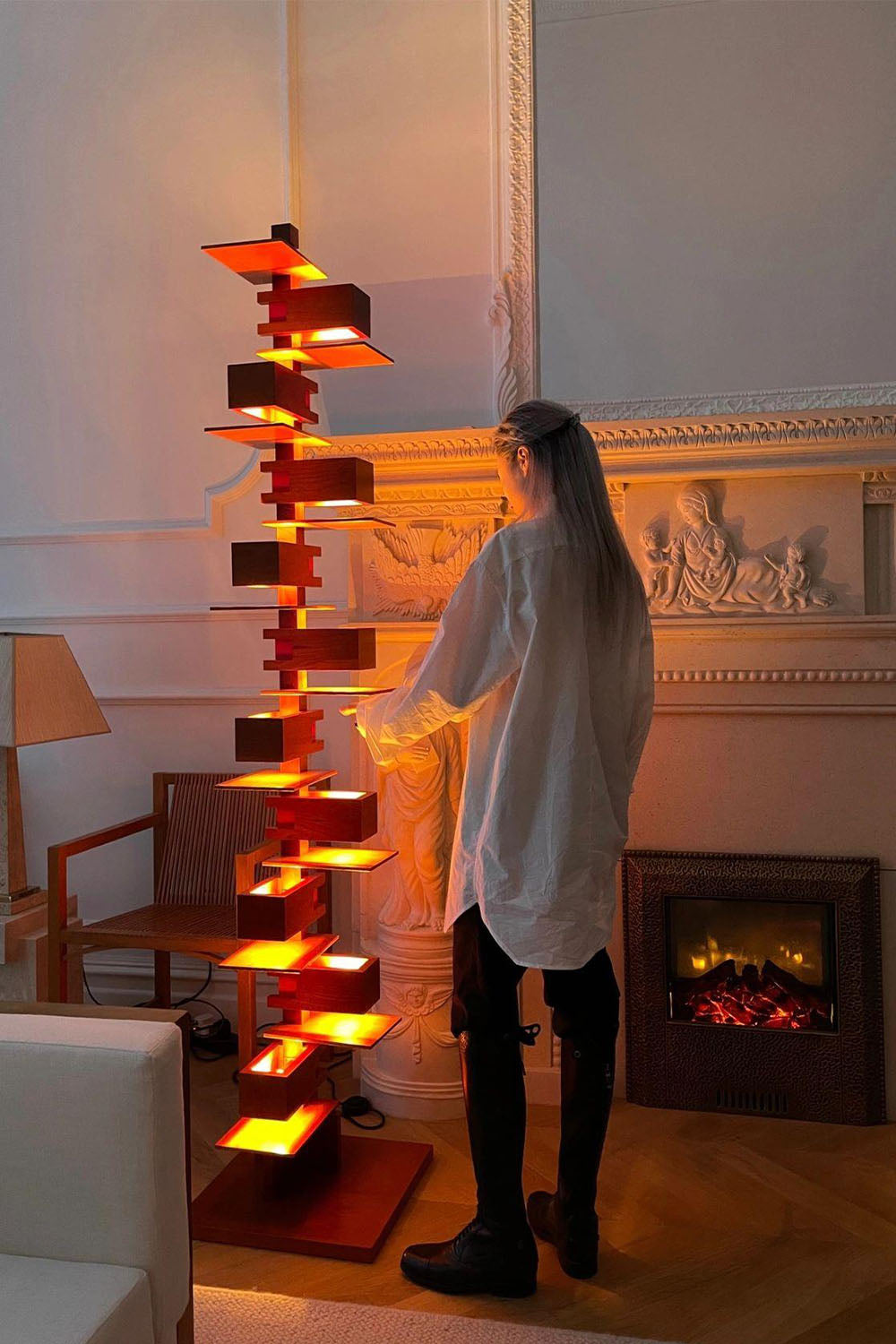 Taliesin Floor Lamp - view 4 | everlamps