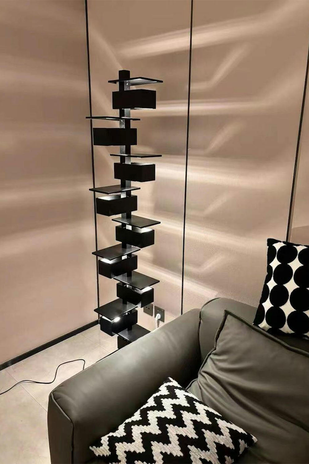 Taliesin Floor Lamp - view 25 | everlamps