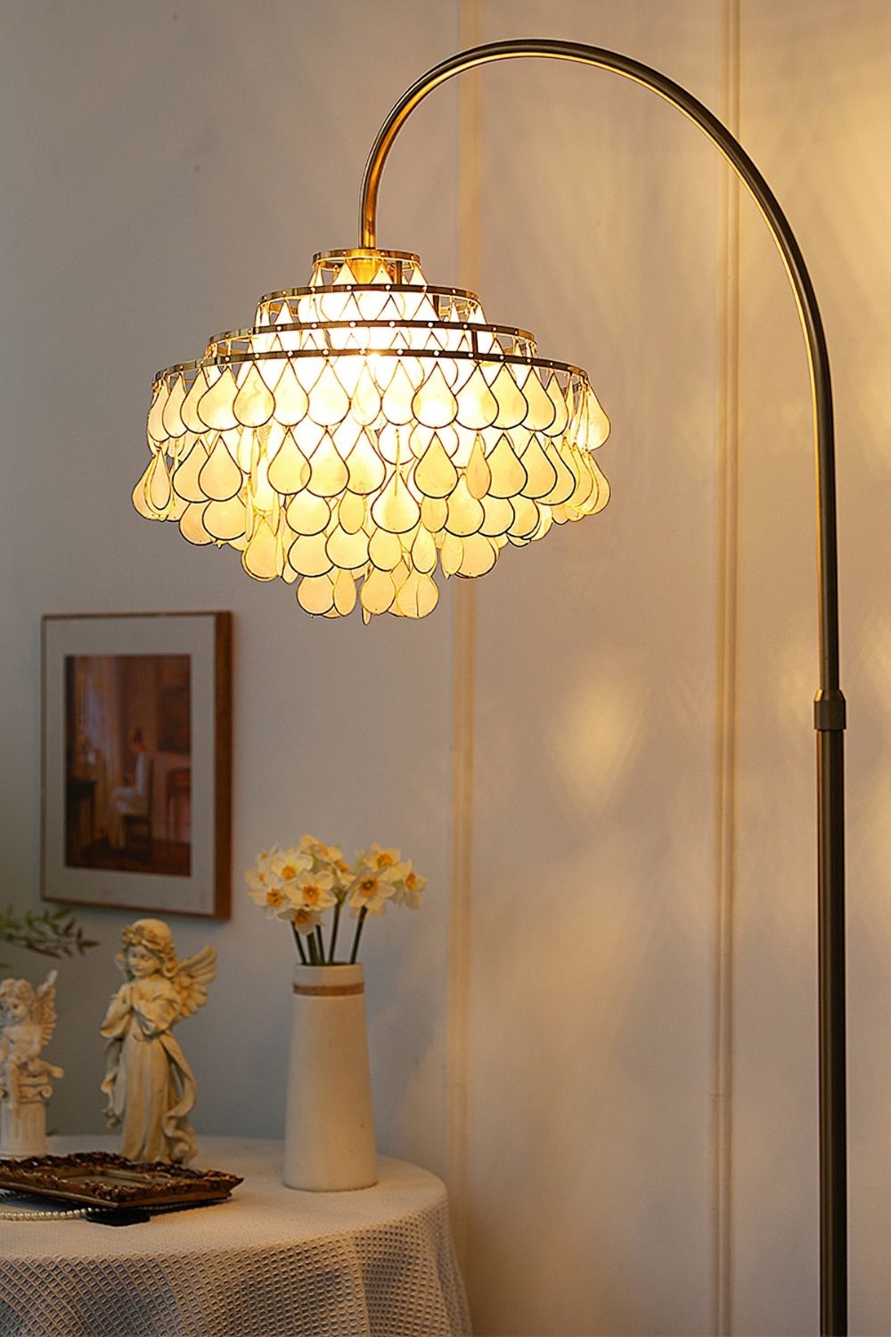 Teardrops Capiz Arc Floor Lamp - view 3 | everlamps