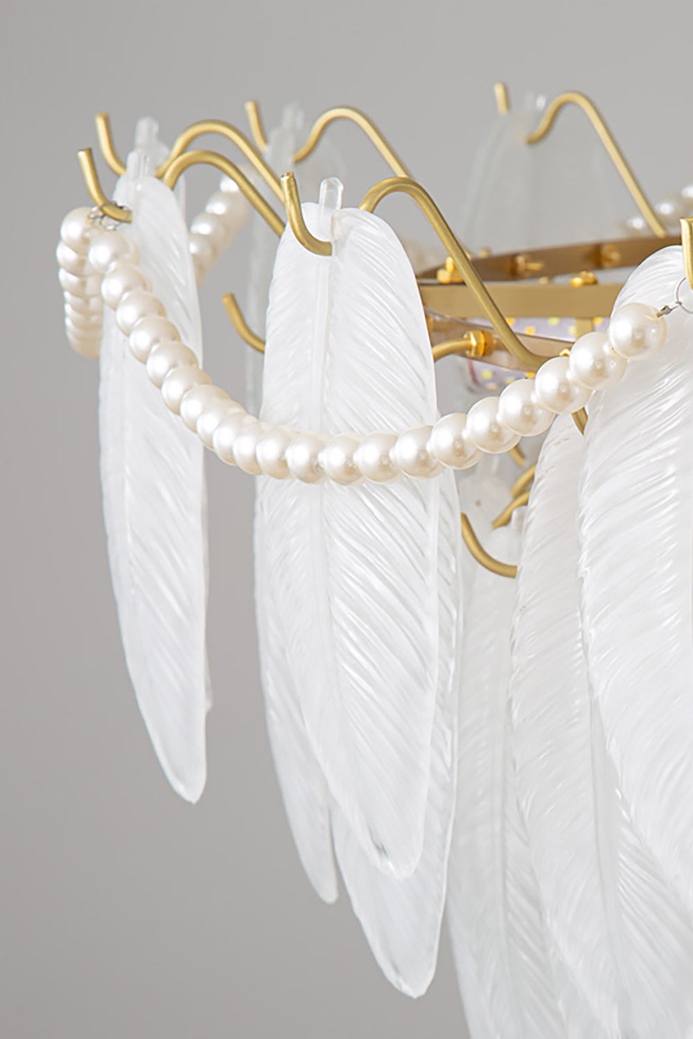 Texture Glass Leaf Chandelier - everlamps