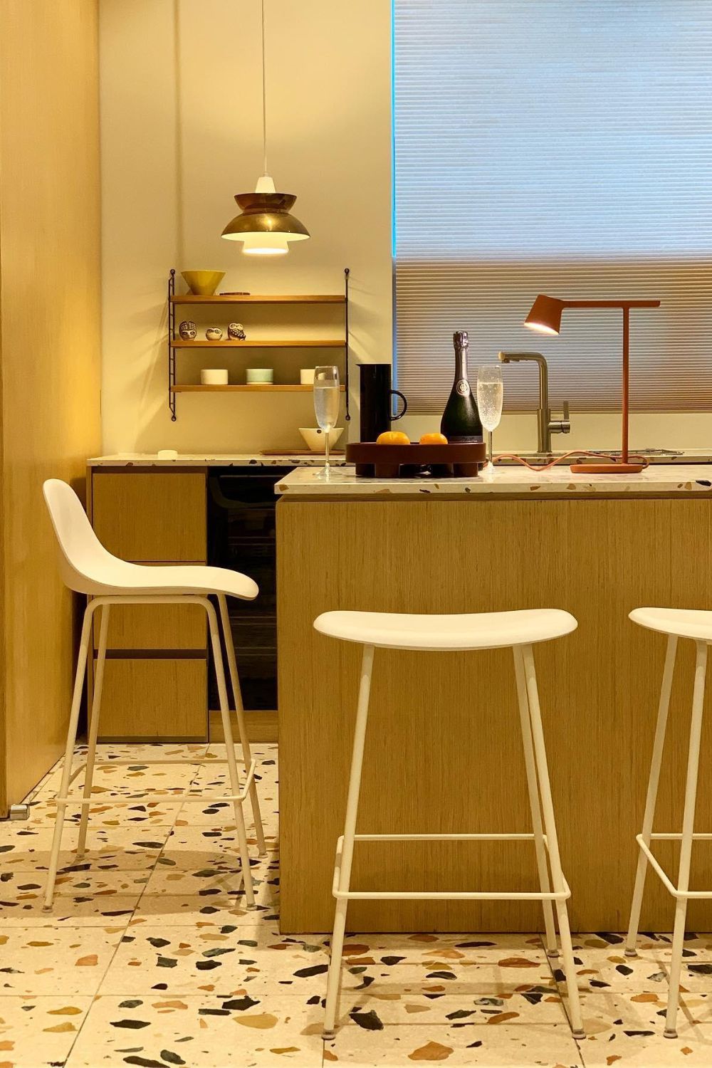 Tip Table Lamp - everlamps