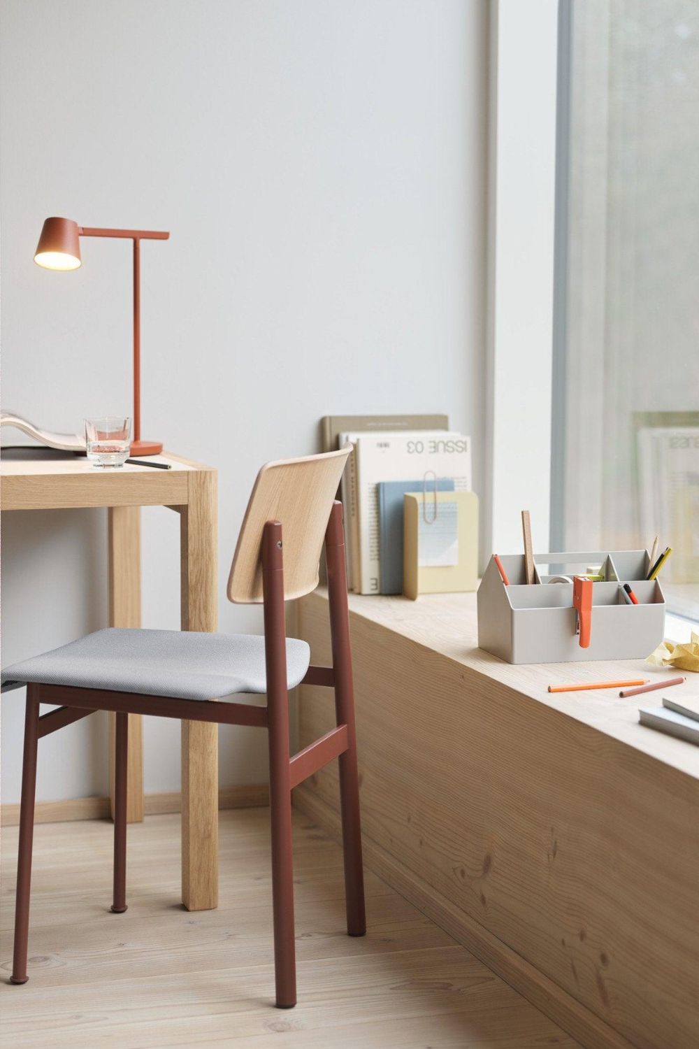 Tip Table Lamp - everlamps
