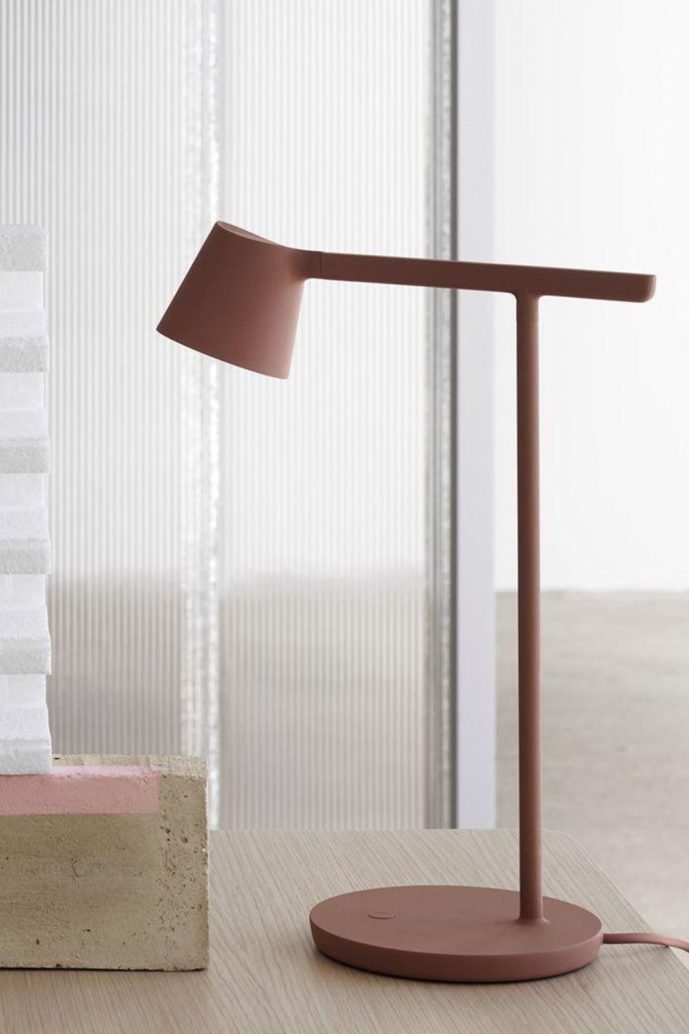 Tip Table Lamp - everlamps