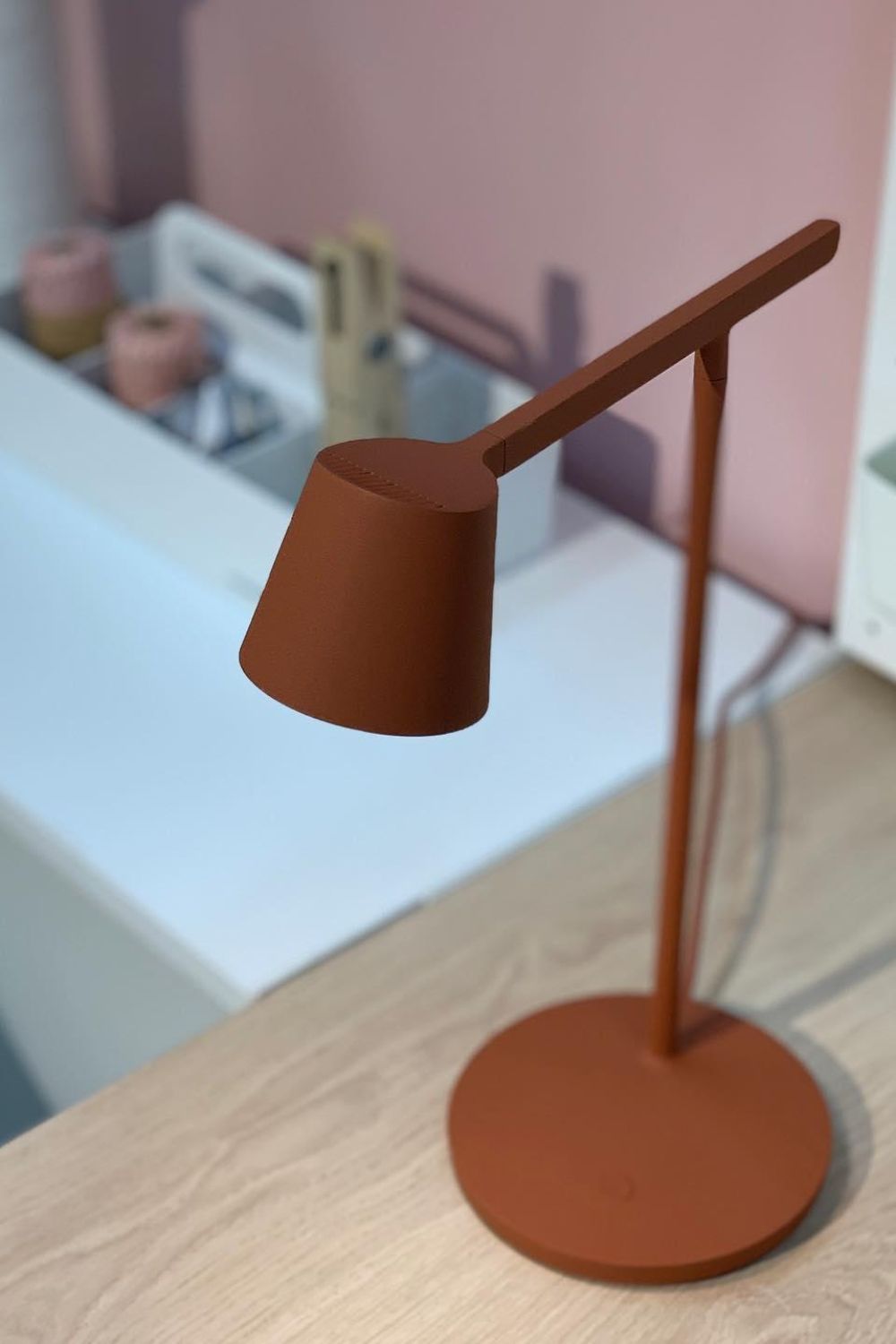 Tip Table Lamp - everlamps