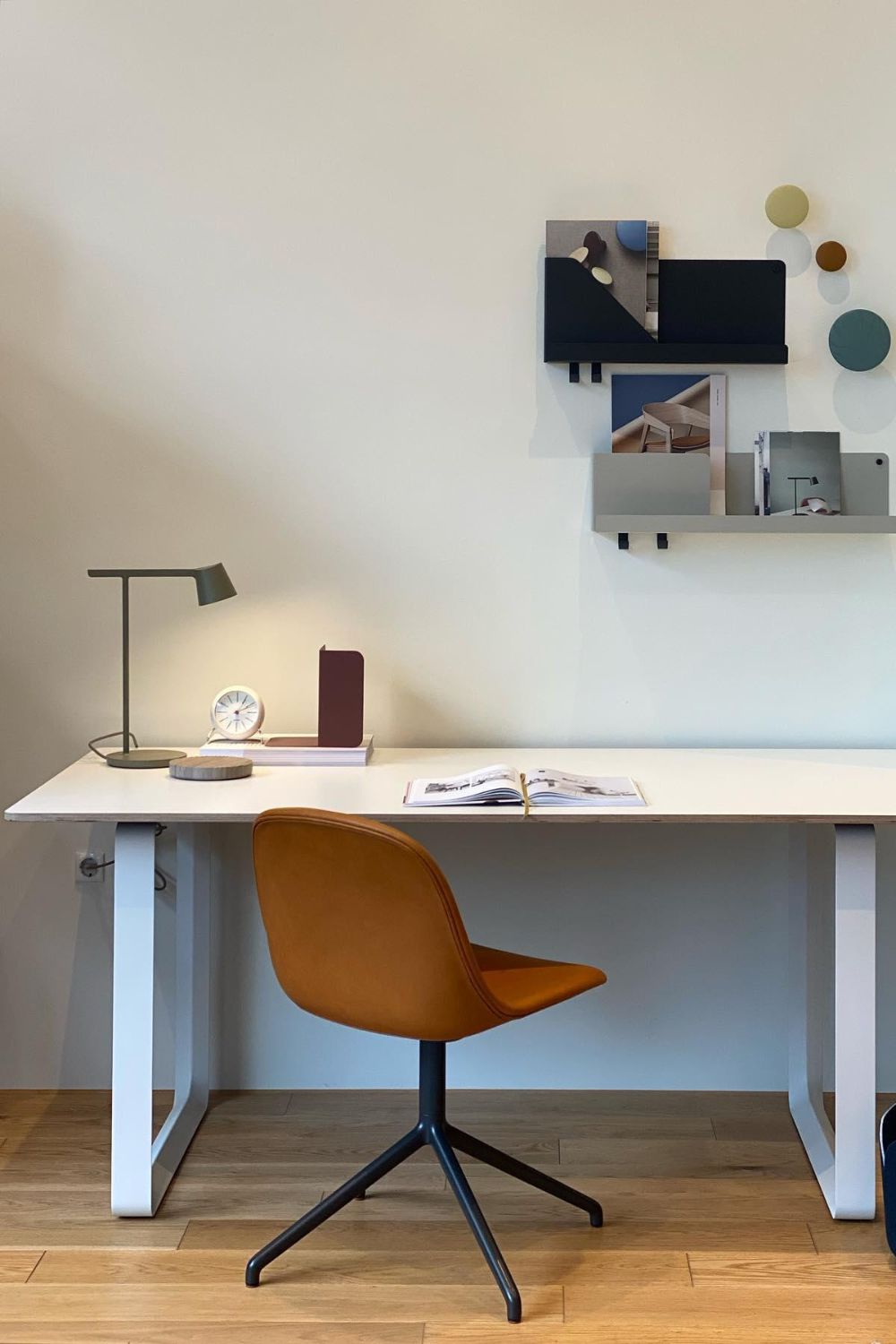 Tip Table Lamp - everlamps